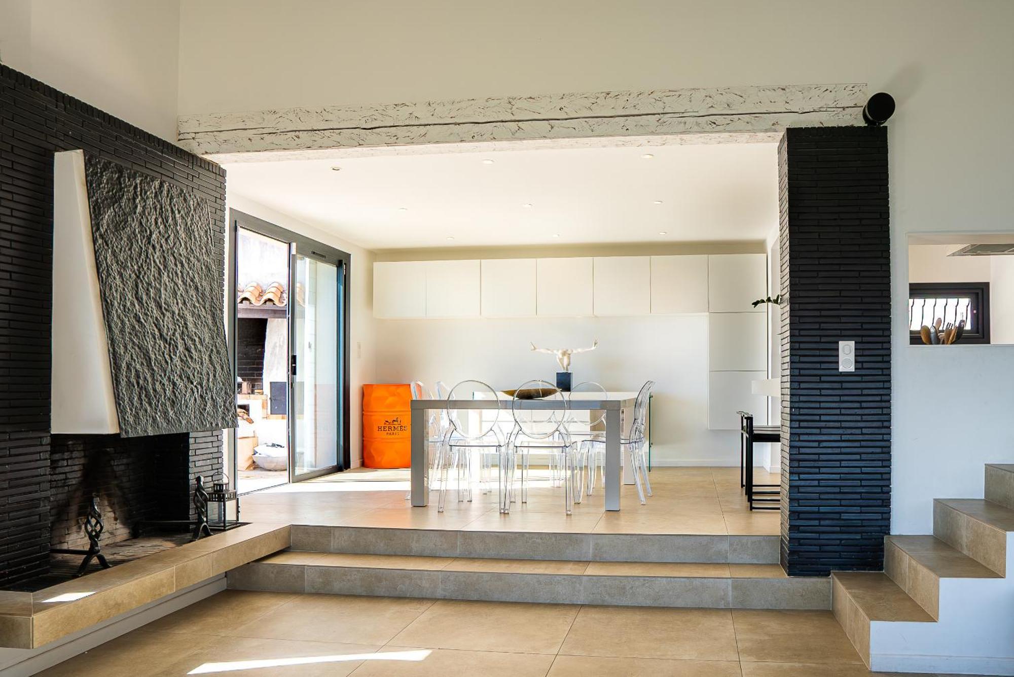 Villa Prestige การ์เกราน ภายนอก รูปภาพ