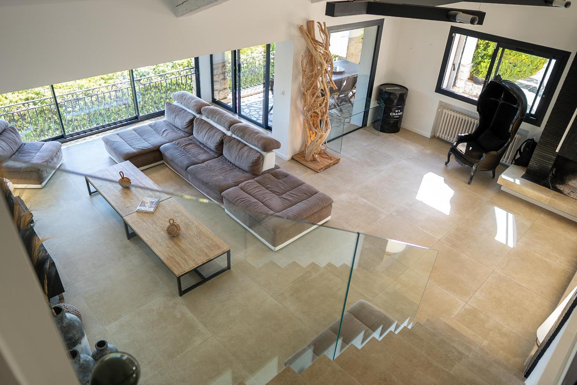 Villa Prestige การ์เกราน ภายนอก รูปภาพ
